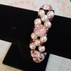 Handcrafted Pink Lucite Bead Bracelet – Sparkly & Unique